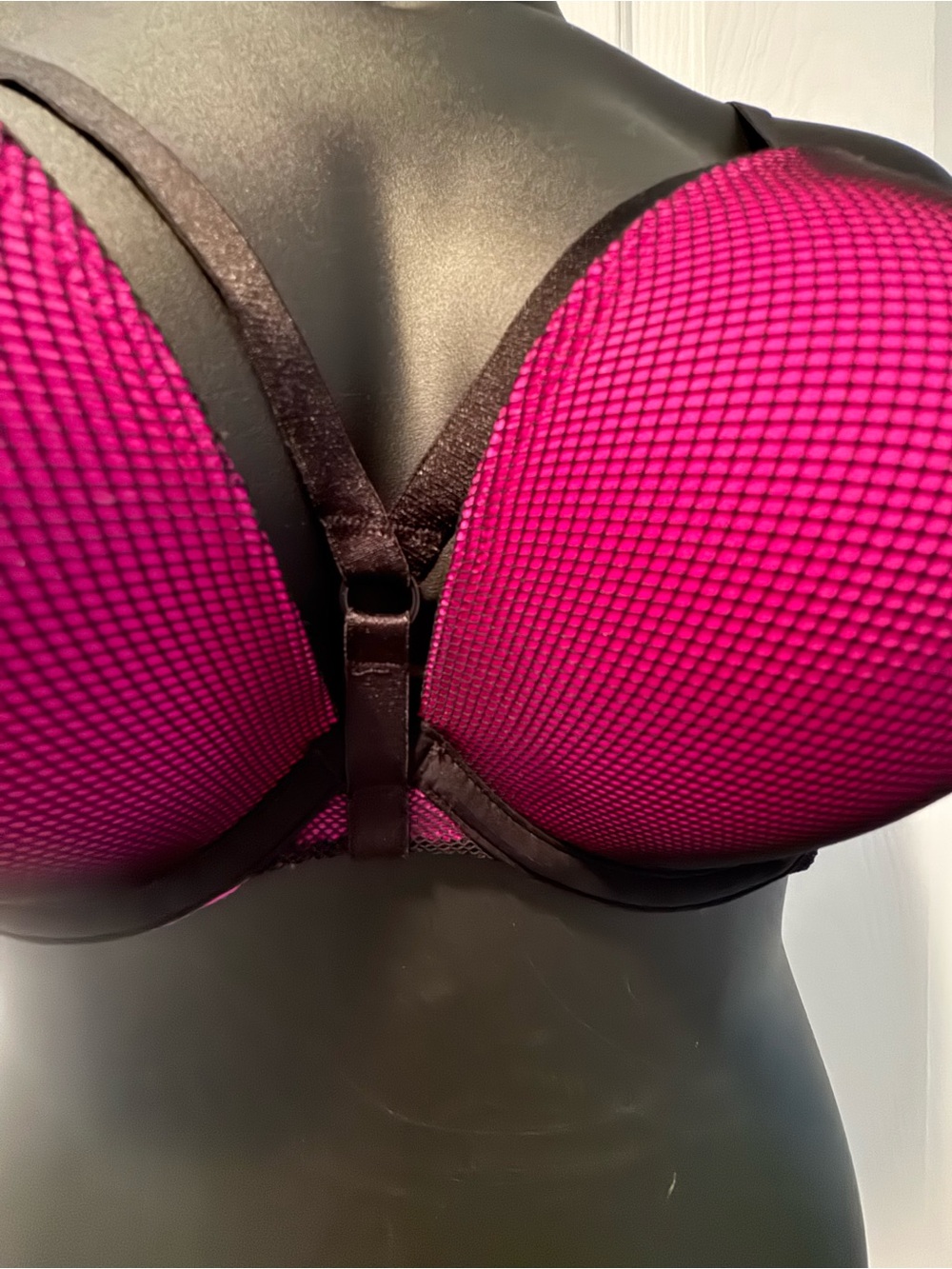 torrid Hot Pink Fishnet Bra with Black Trim - Picture 2 of 5